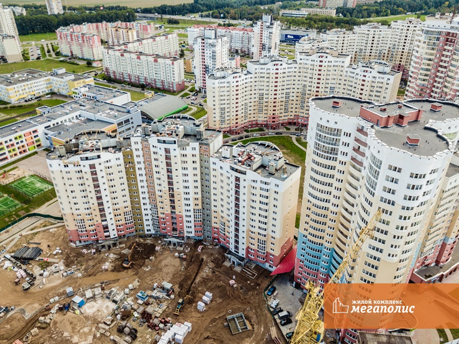 Жк мегаполис. Жилой комплекс в мегаполисе. ЖК Мегаполис Ярославль. ЖК Мегаполис фото.